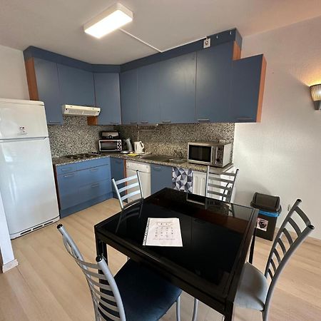 Ferienwohnung Bonito Piso En Roses Con Piscina Y Parking Av-66 Exterior foto