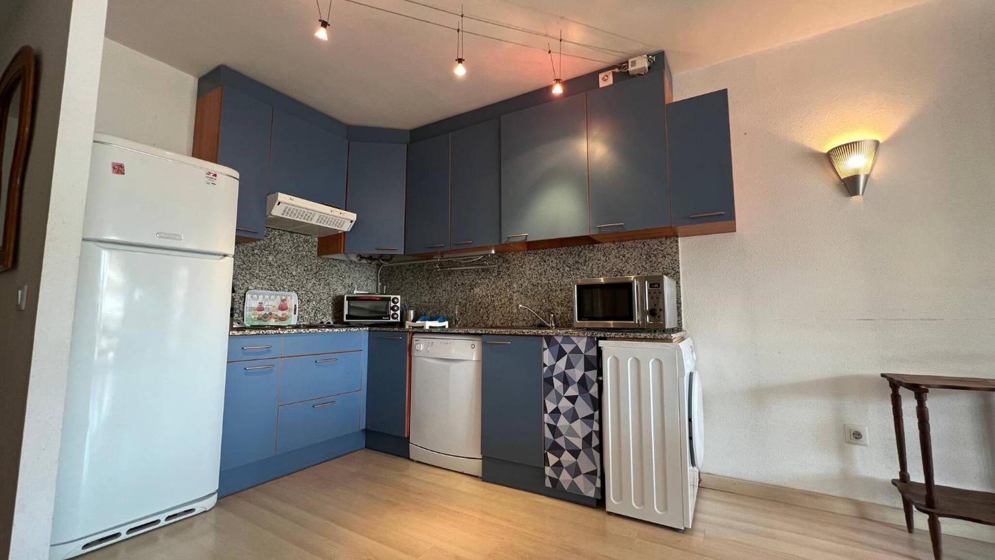 Ferienwohnung Bonito Piso En Roses Con Piscina Y Parking Av-66 Exterior foto