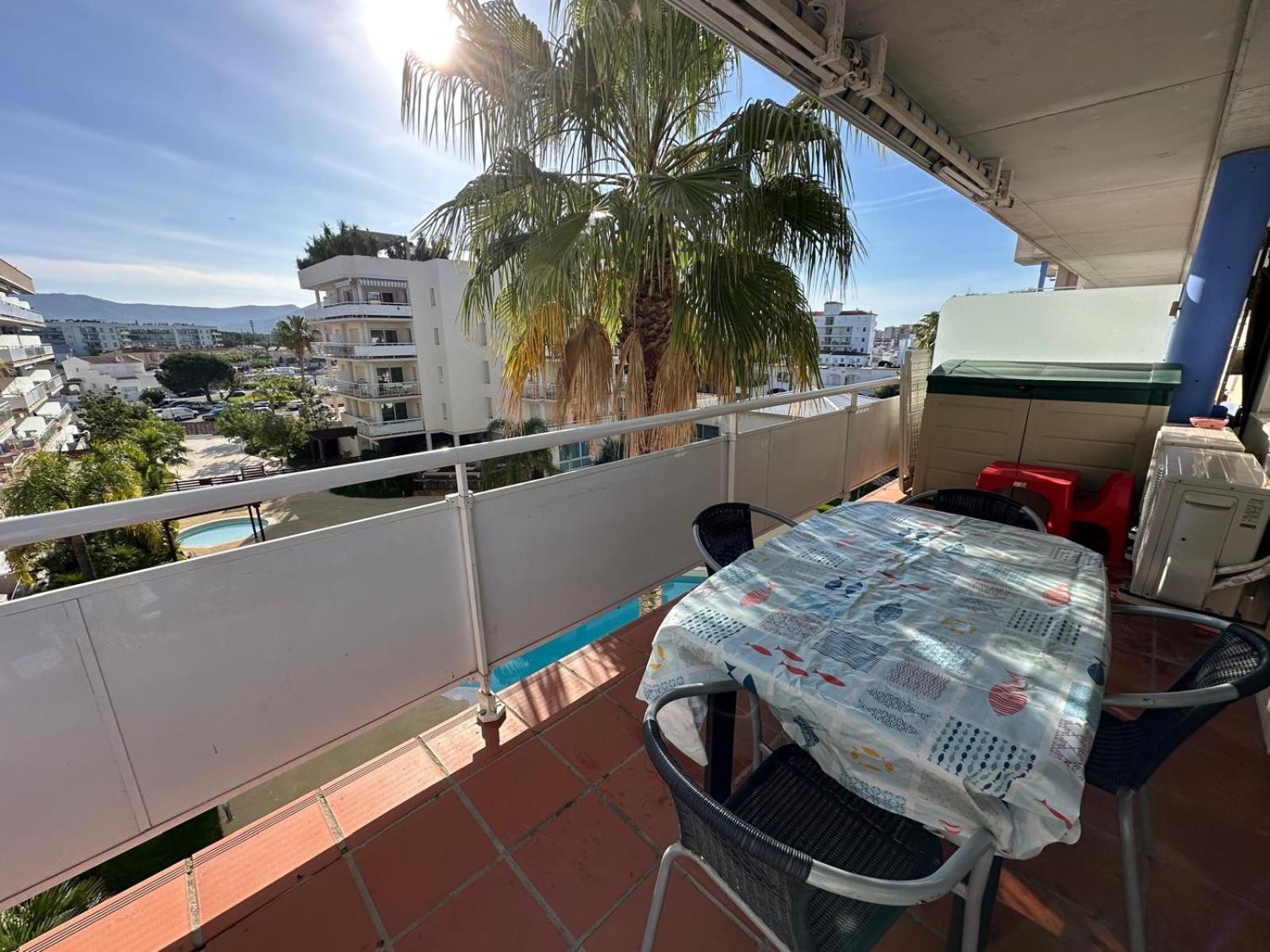 Ferienwohnung Bonito Piso En Roses Con Piscina Y Parking Av-66 Exterior foto